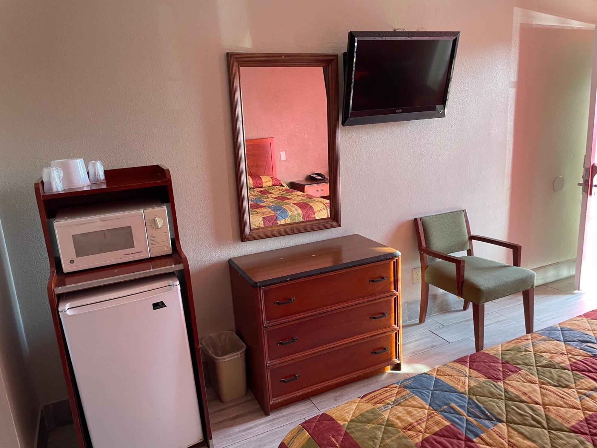 Heritage Inn And Suites 科洛纳 外观 照片
