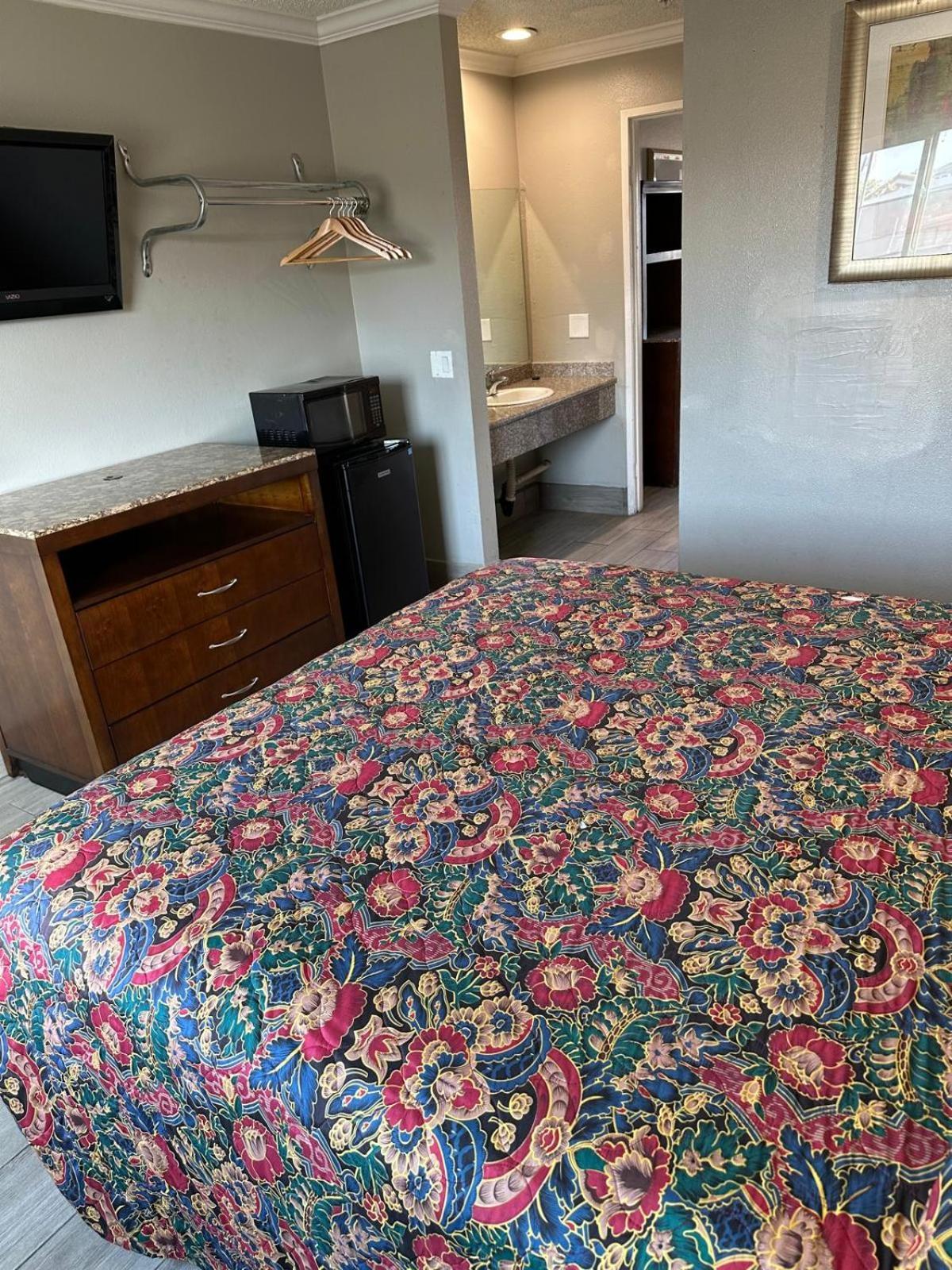 Heritage Inn And Suites 科洛纳 外观 照片