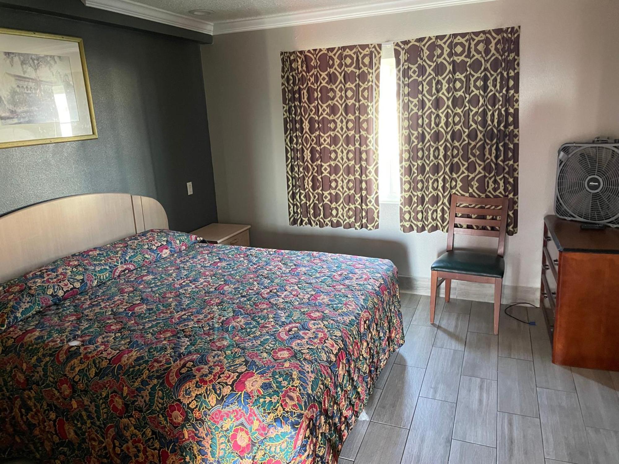 Heritage Inn And Suites 科洛纳 外观 照片