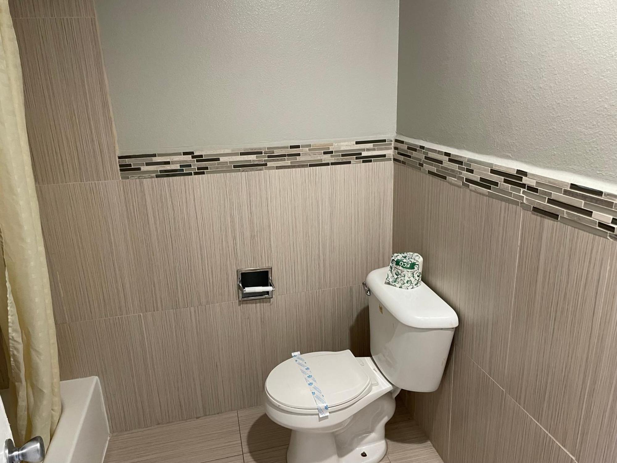 Heritage Inn And Suites 科洛纳 外观 照片